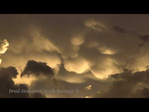 NM126 Yellow Mammatus Clouds time-lapse 4K 30p